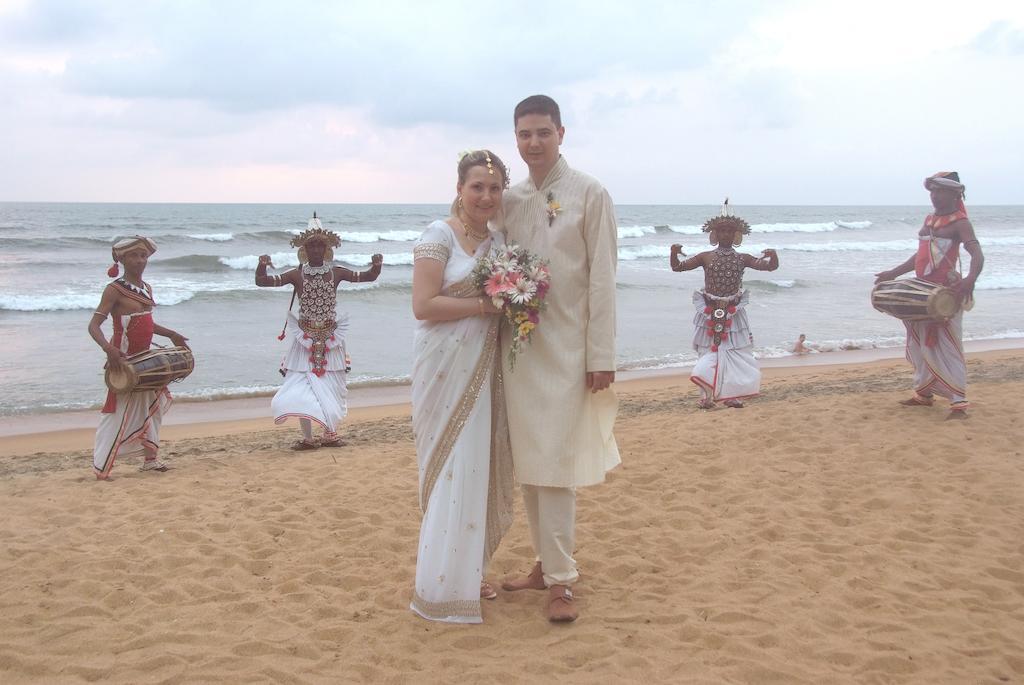 Mermaid Hotel & Club Kalutara Bagian luar foto