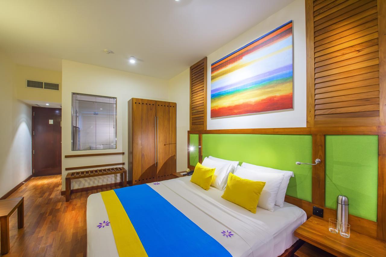 Mermaid Hotel & Club Kalutara Bagian luar foto