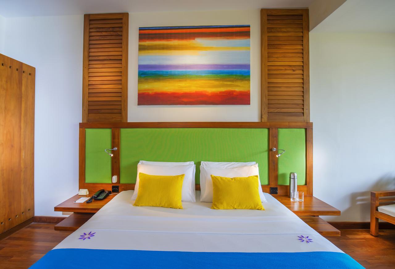 Mermaid Hotel & Club Kalutara Bagian luar foto