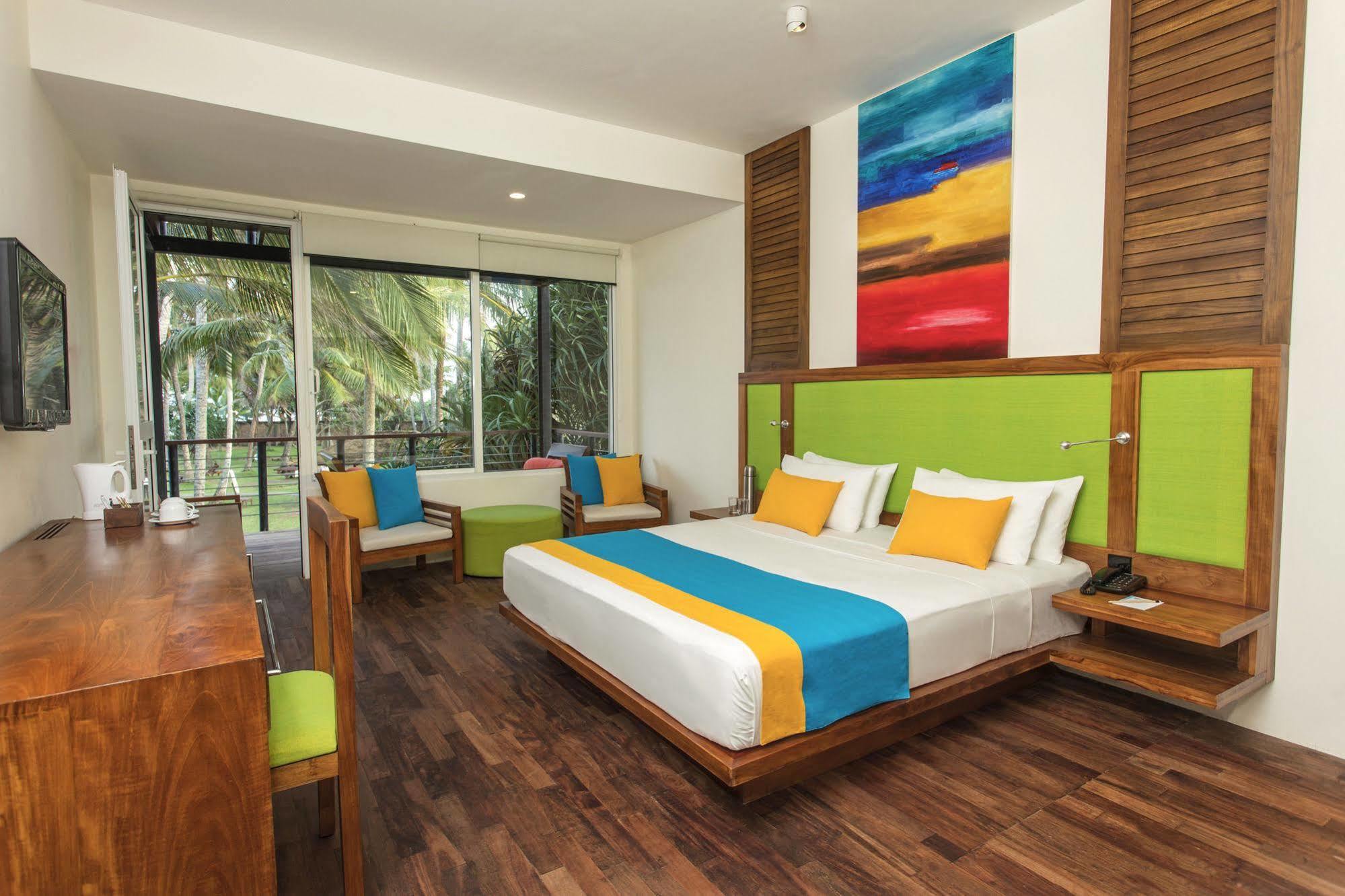 Mermaid Hotel & Club Kalutara Bagian luar foto