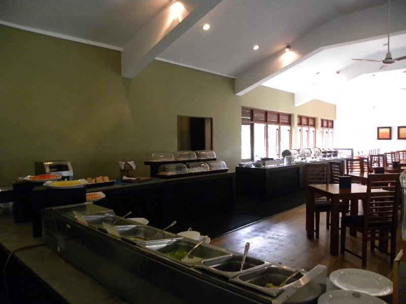Mermaid Hotel & Club Kalutara Bagian luar foto