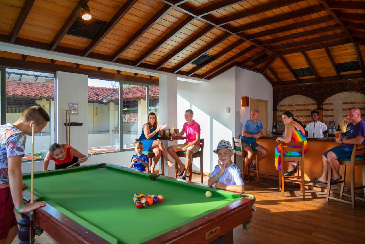 Mermaid Hotel & Club Kalutara Bagian luar foto